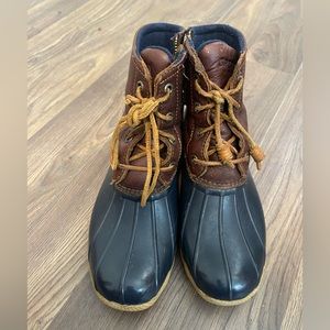 Sperry Duck Boots $30 size 7